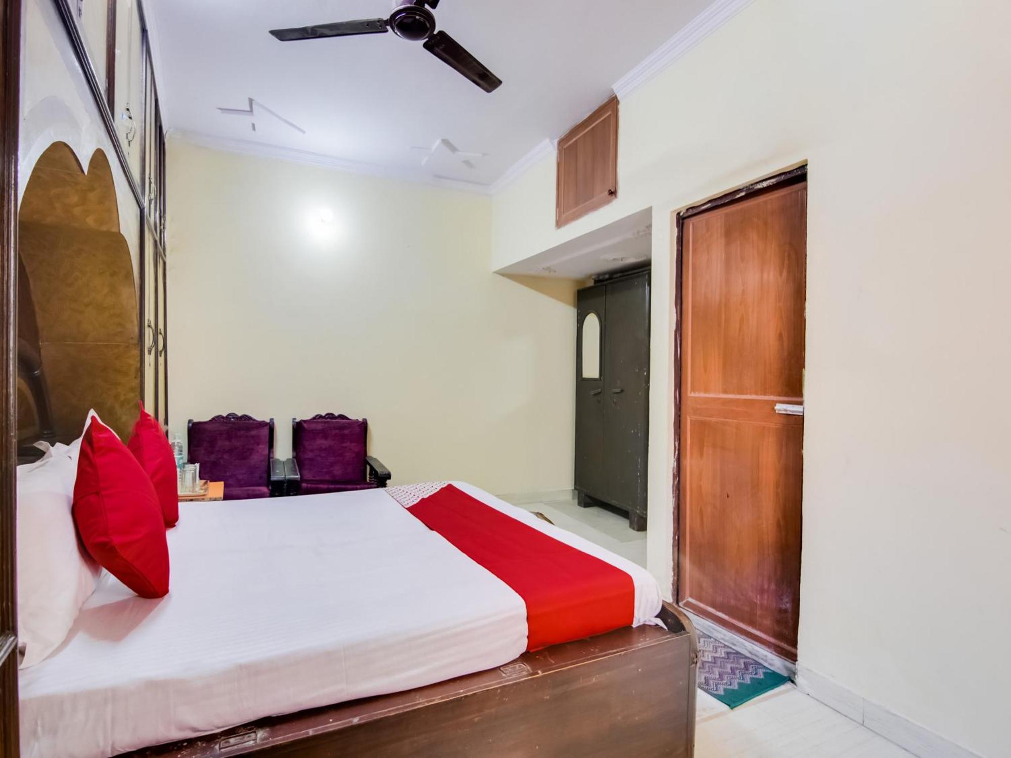 Hotel O Smart View Nuova Delhi Esterno foto