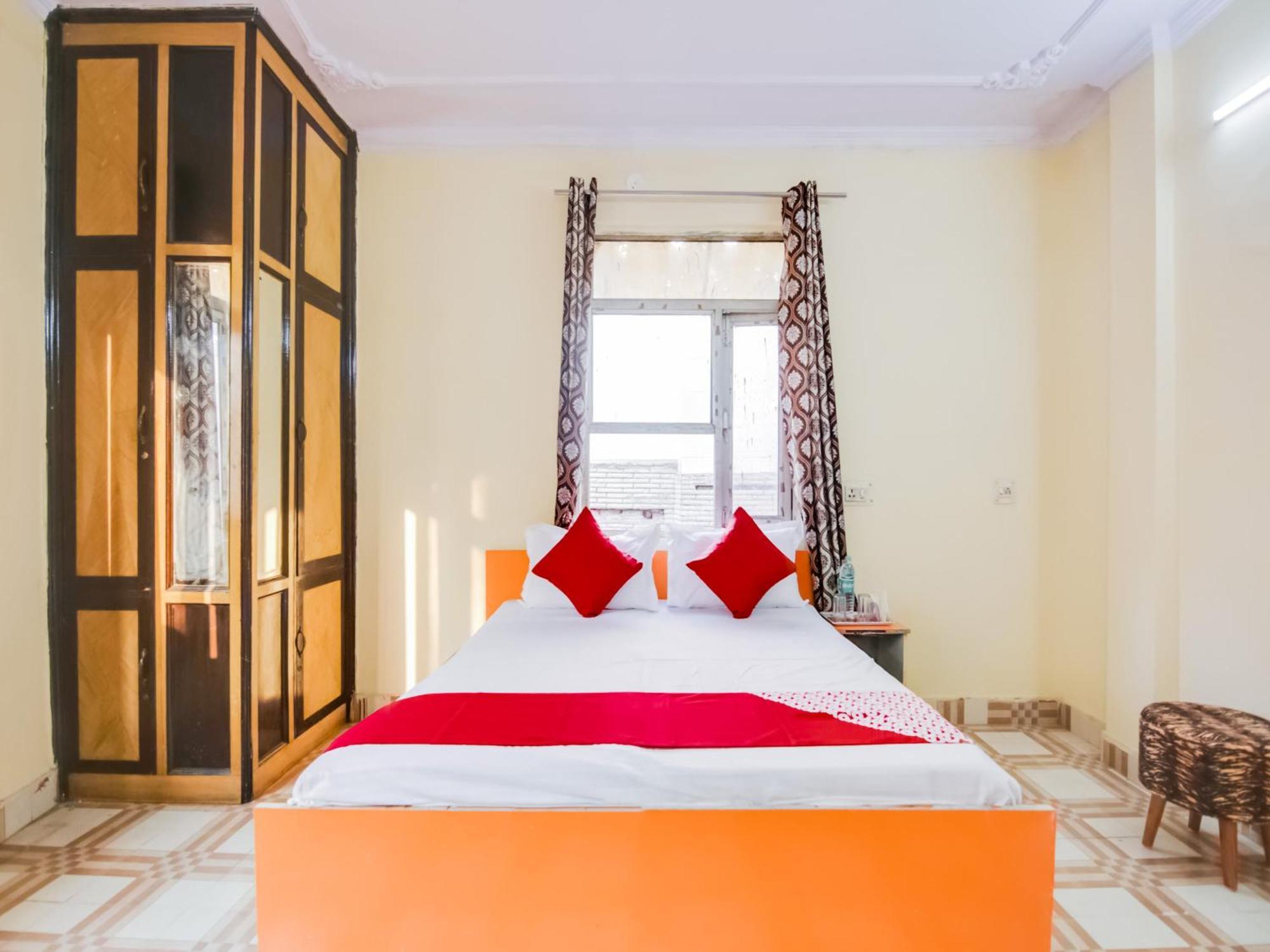 Hotel O Smart View Nuova Delhi Esterno foto