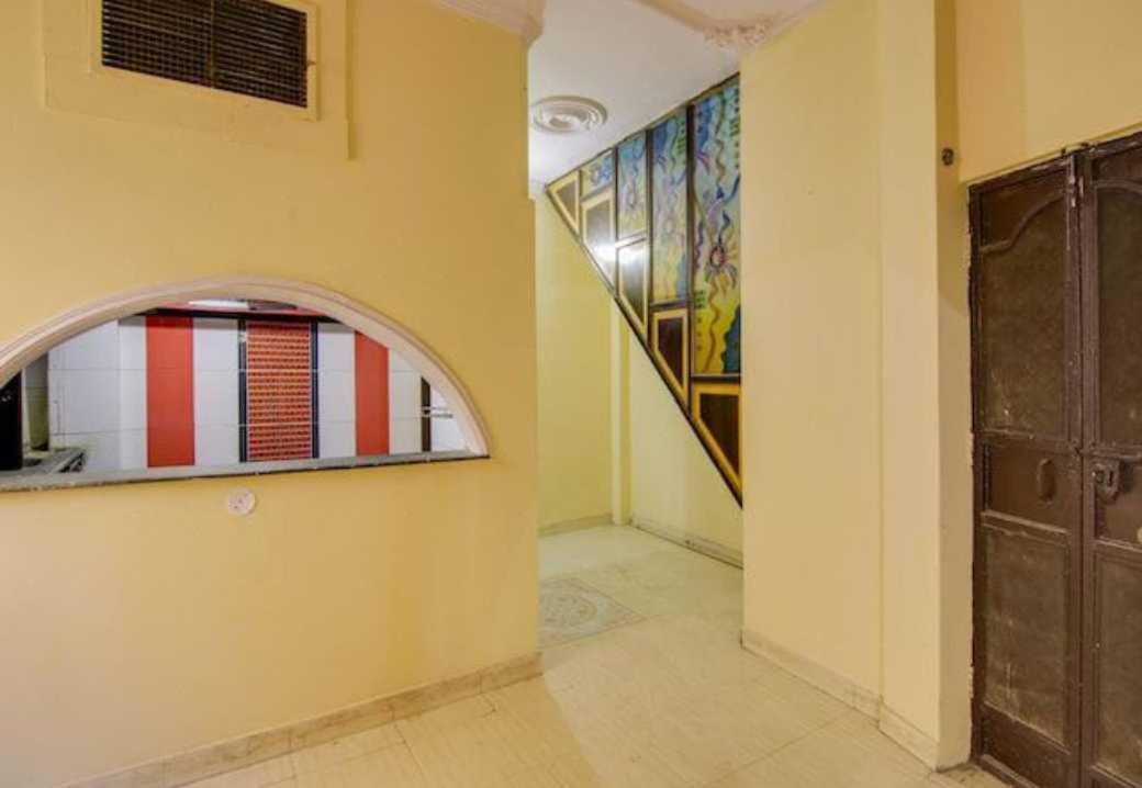 Hotel O Smart View Nuova Delhi Esterno foto